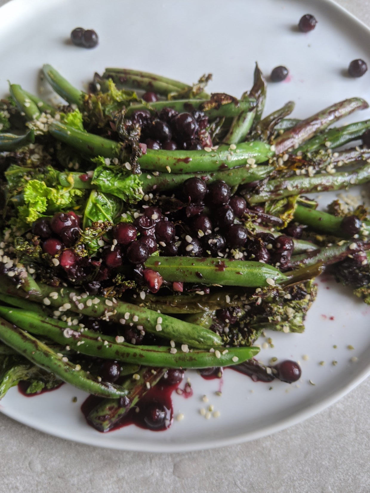 Garlicky Green Beans and Kale with Blueberry Compote