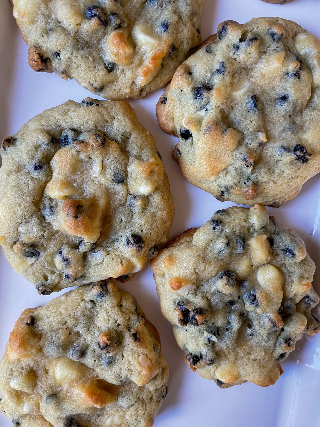 White Chocolate Wild Blueberry Macadamia Nut Cookies