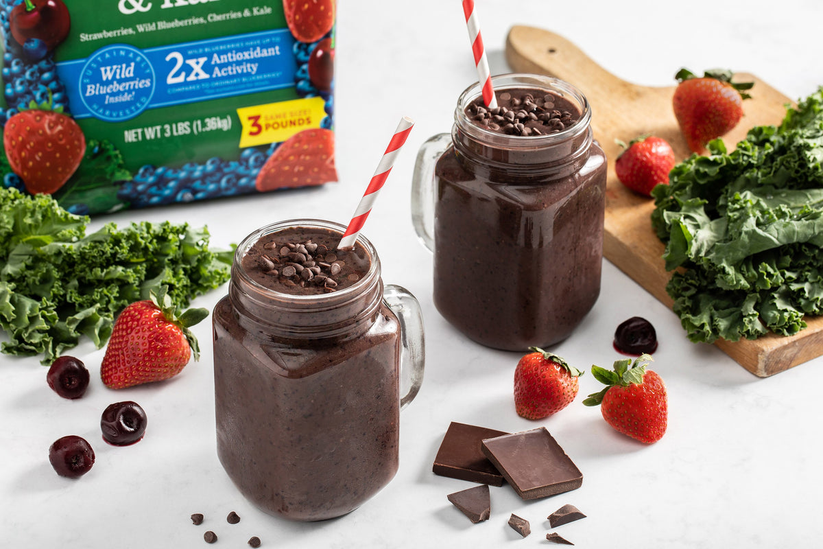 Chocolate Cherry Berry Smoothie