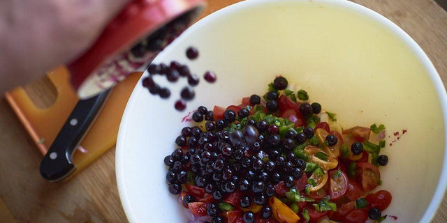 Wild Maine Blueberry & Mango Pico de Gallo