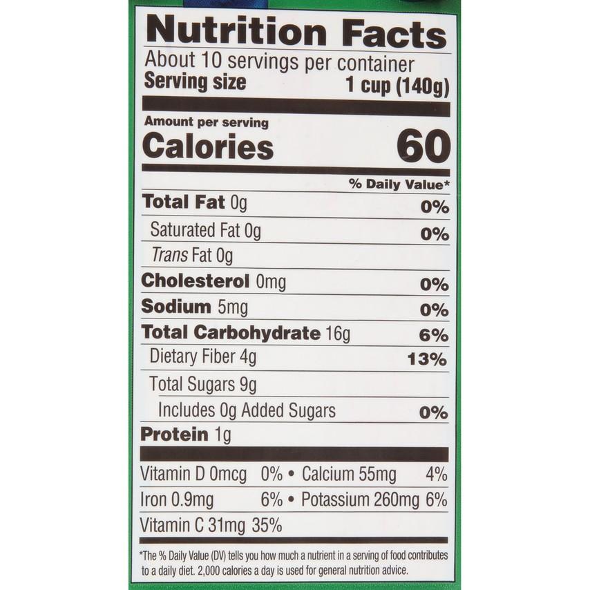 A nutrition label for a food product featuring Wyman's fresh-frozen Cherry Berry & Kale.