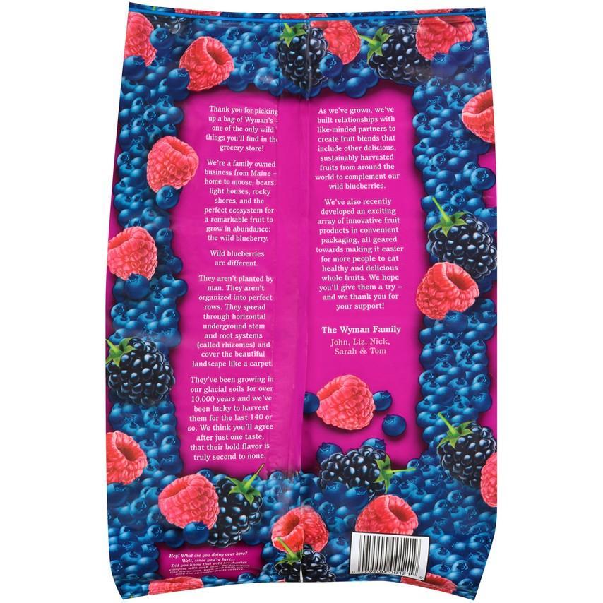 The back of a bag with frozen Triple Berry on it from PSS.