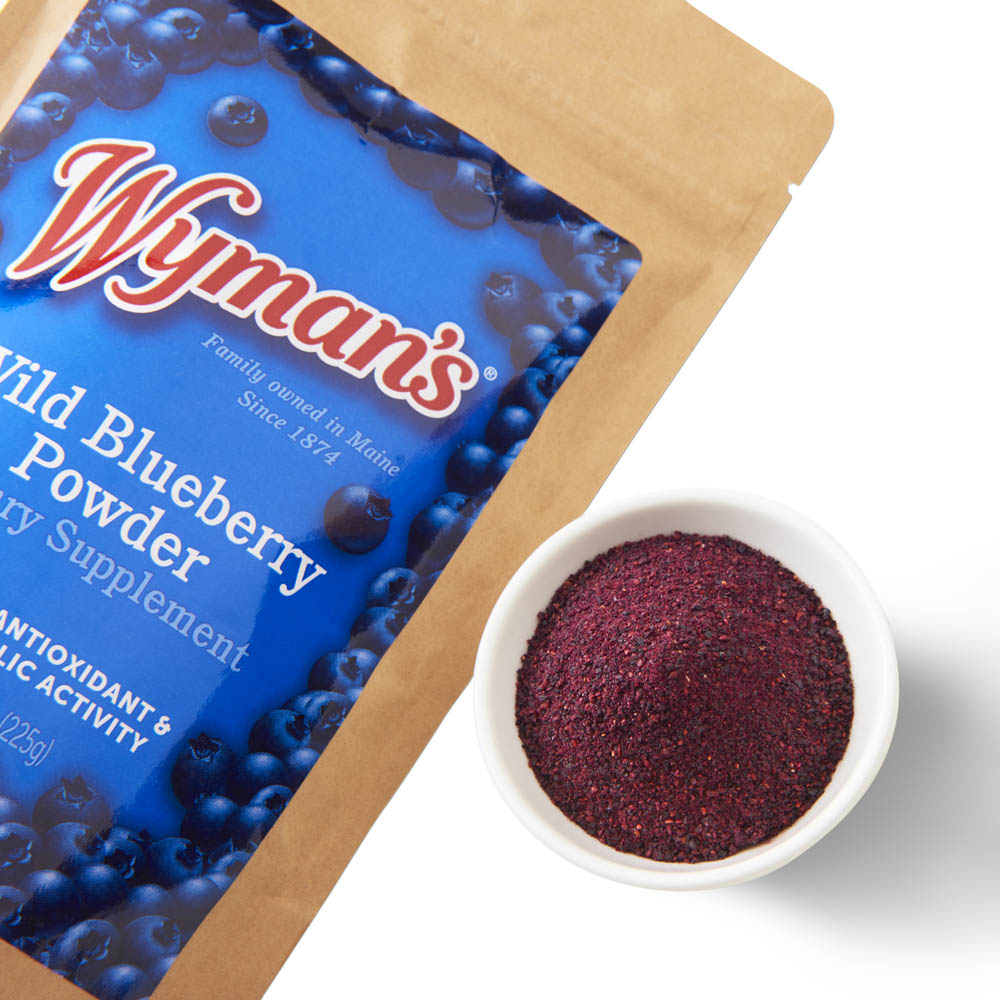 Women's Whitney wild blueberry powder for smoothies.